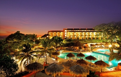 Grand Palladium Puerto Vallarta Pool