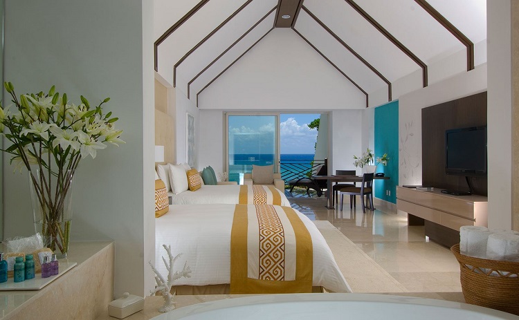 2-queen-bed-ambassador-suite-family-ambiance-at-grand-velas-riviera-maya-02 (1)