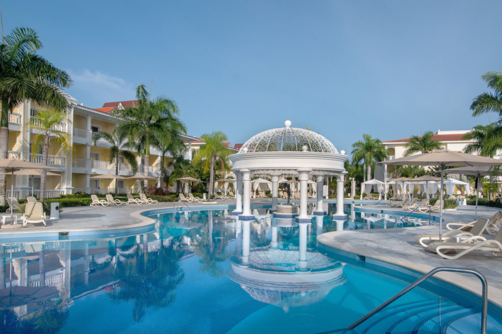 Top Honeymoon Suites