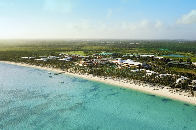 Best places to stay in Punta Cana | Barcelo Bavaro Palace Deluxe Family