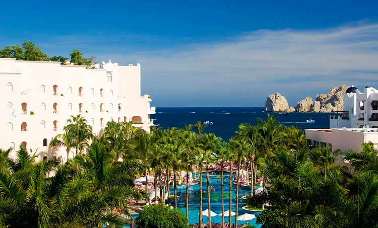 Pool view at Pueblo Bonito Rose Resort & Spa in Mexico
