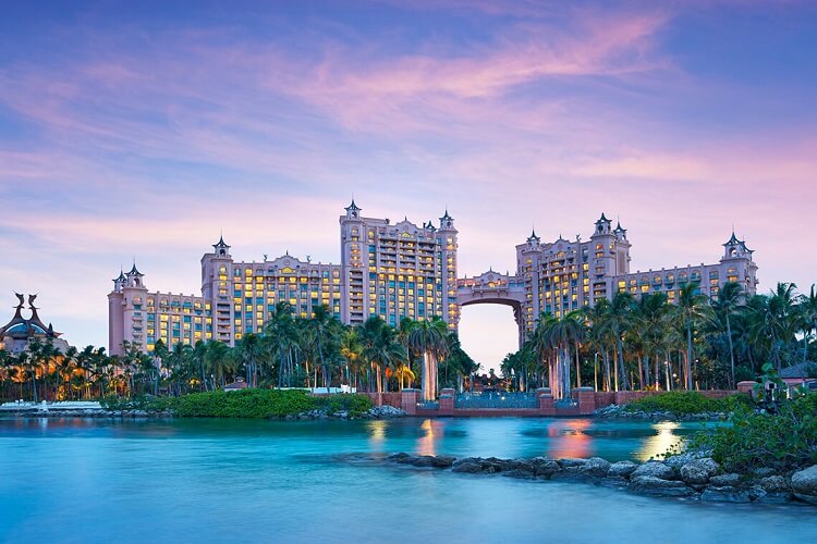 Best all inclusive casino resorts | The Royal at Atlantis