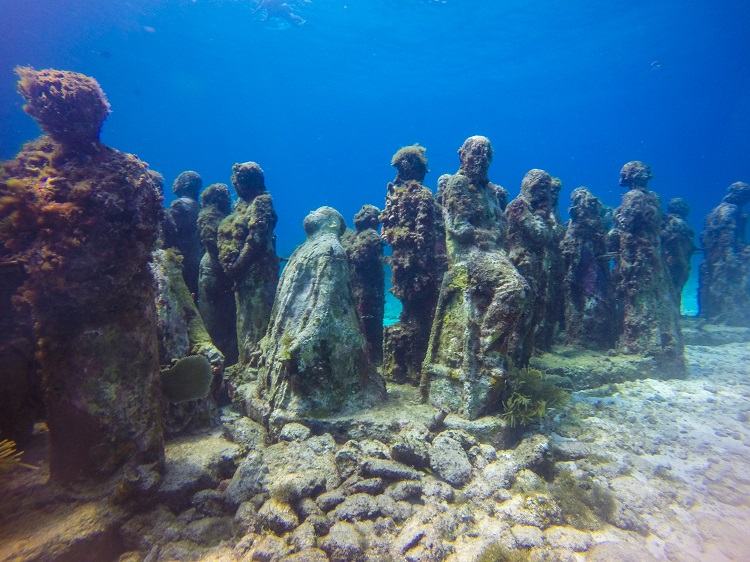 Best Places to Visit in Cancun | Cancun Underwater Museum