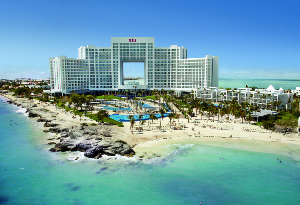 all-inclusive resorts in cancun