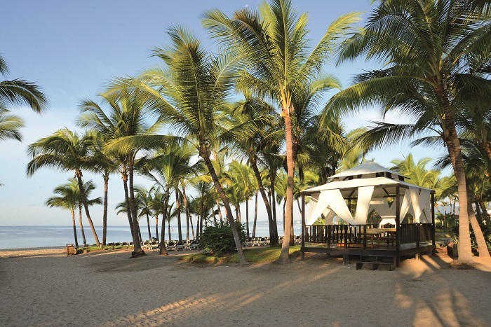 Top all inclusive resorts with beaches in the Caribbean | Riu Jalisco